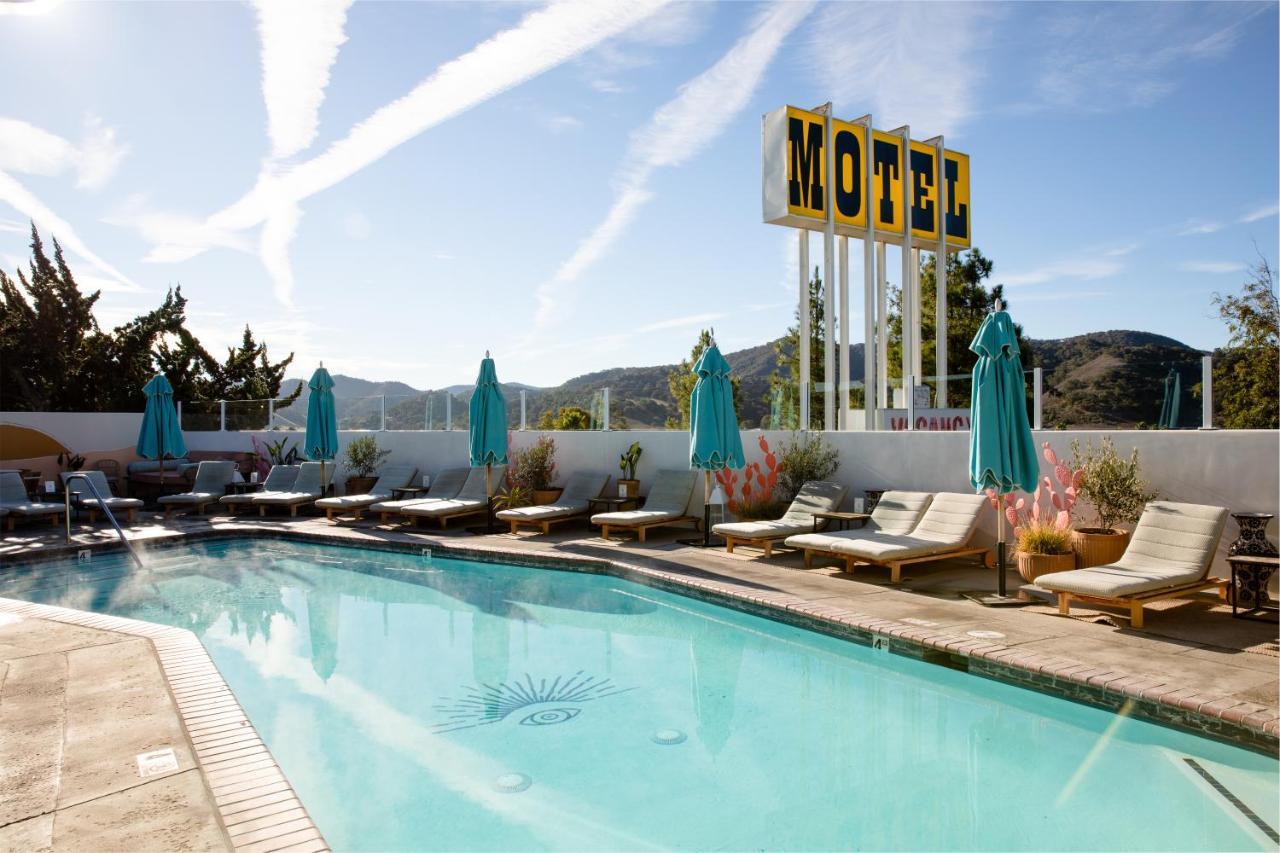 Skyview Los Alamos - 21 & Over Pool Exterior photo